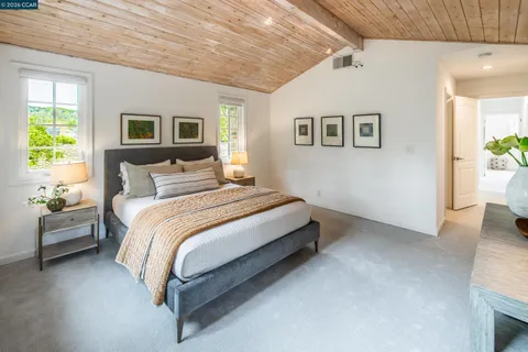 $2,285,000 | 860 Paradise Court, Lafayette, CA 94549