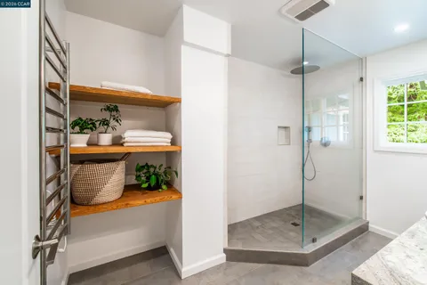 $2,285,000 | 860 Paradise Court, Lafayette, CA 94549