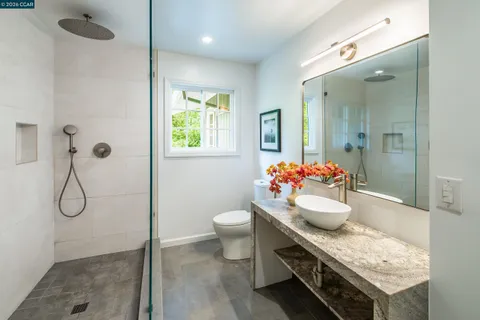 $2,285,000 | 860 Paradise Court, Lafayette, CA 94549