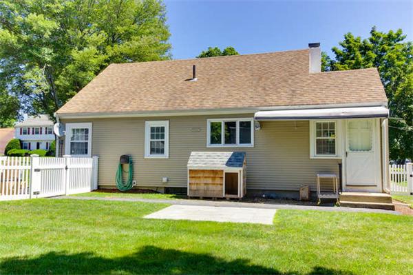 40 Ellery Road Waltham, MA 02453 - Photo 5 of 14 Gallery Image 5