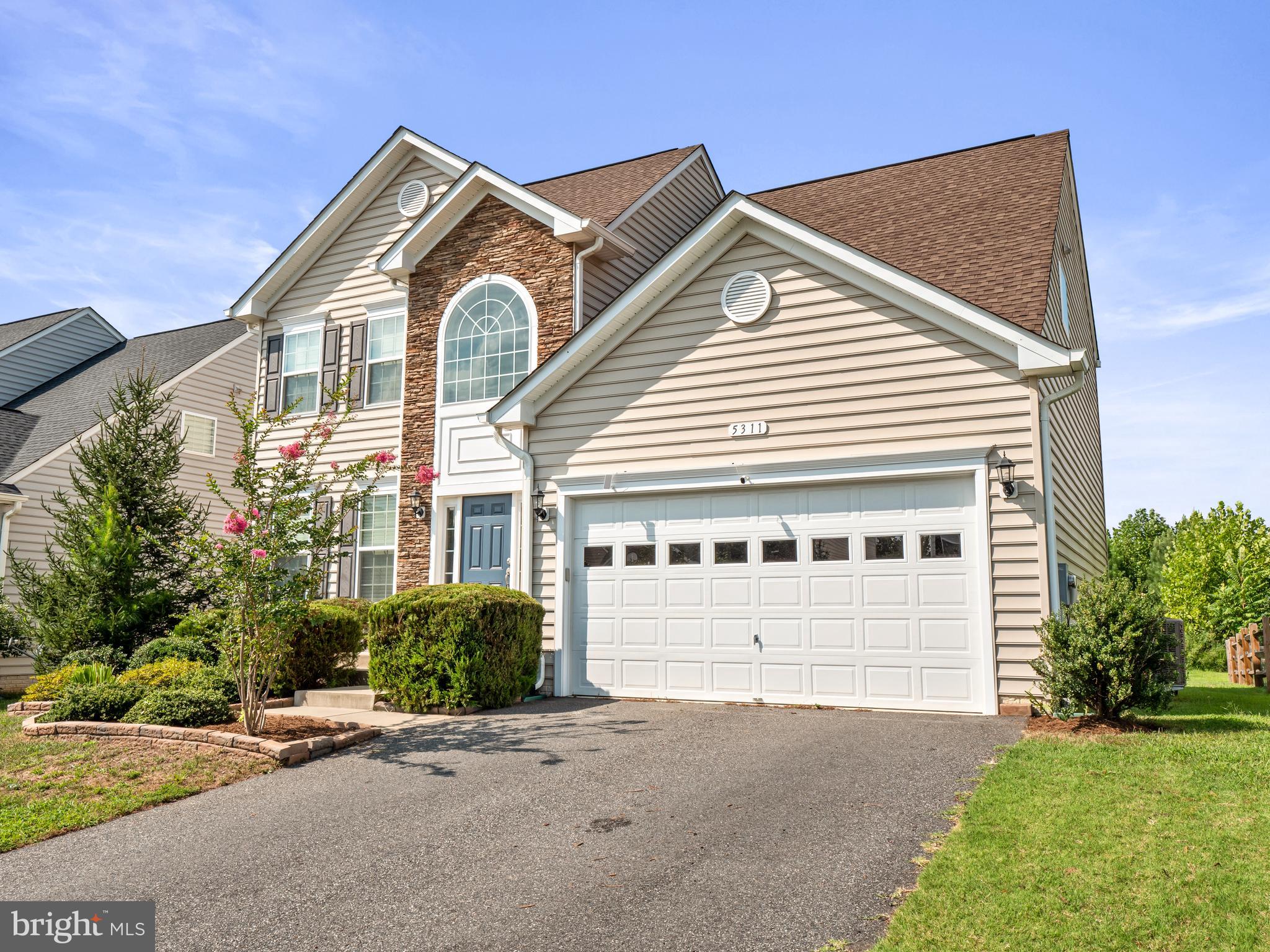 5311 Longbow Road King George, VA 22485 - Photo 4 of 46 Gallery Image 4