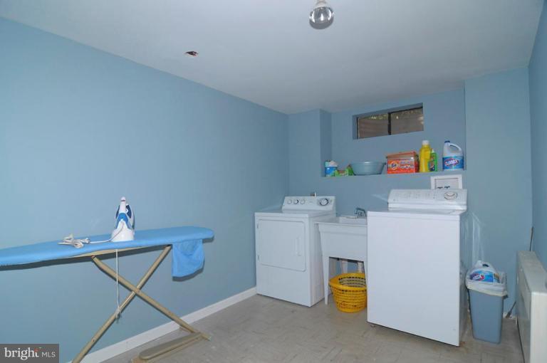 24917 Woodfield Road Damascus, MD 20872 - Photo 22 of 28 Laundry Area 1