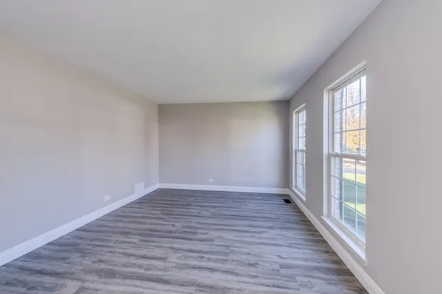 $447,000 | 153 Treehouse Road, Matteson, IL 60443