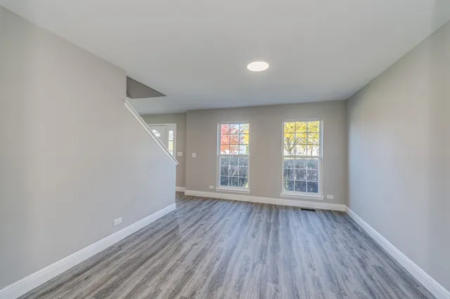 $447,000 | 153 Treehouse Road, Matteson, IL 60443