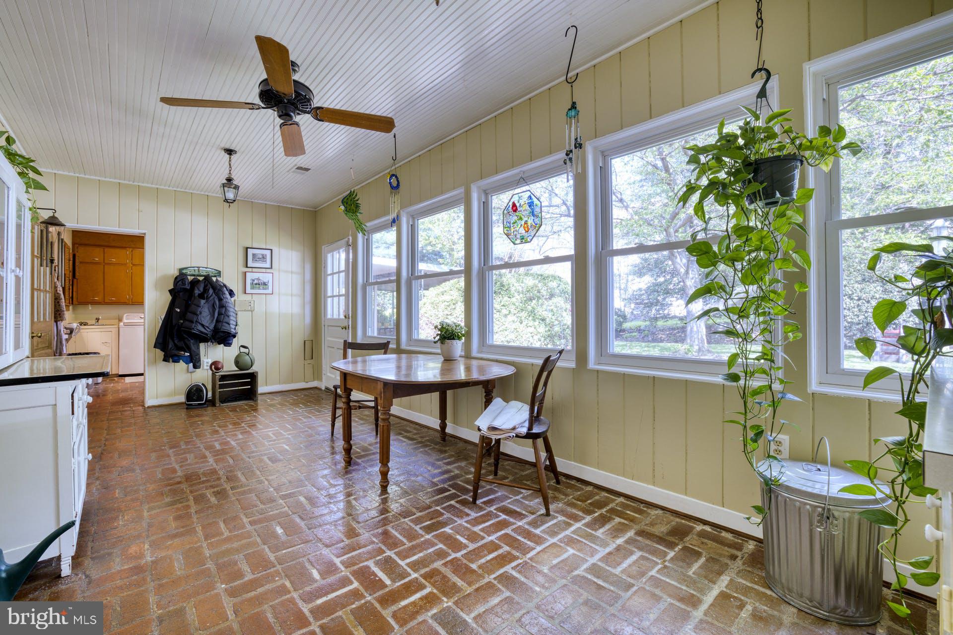 10900 Baron Cameron Avenue Reston, VA 20194 - Photo 23 of 51