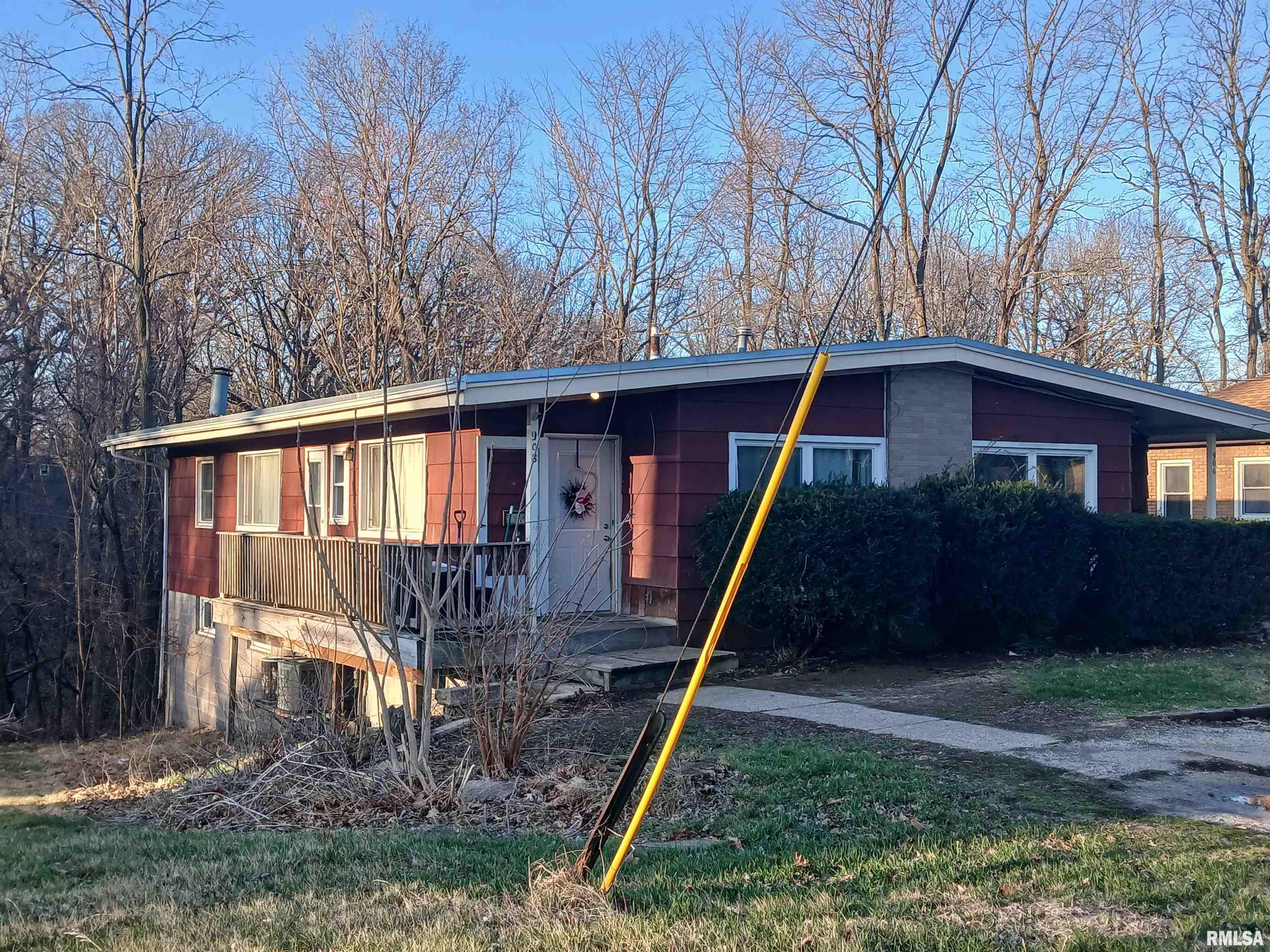 906-908 5th Avenue Silvis, IL 61282 - Photo 2 of 19