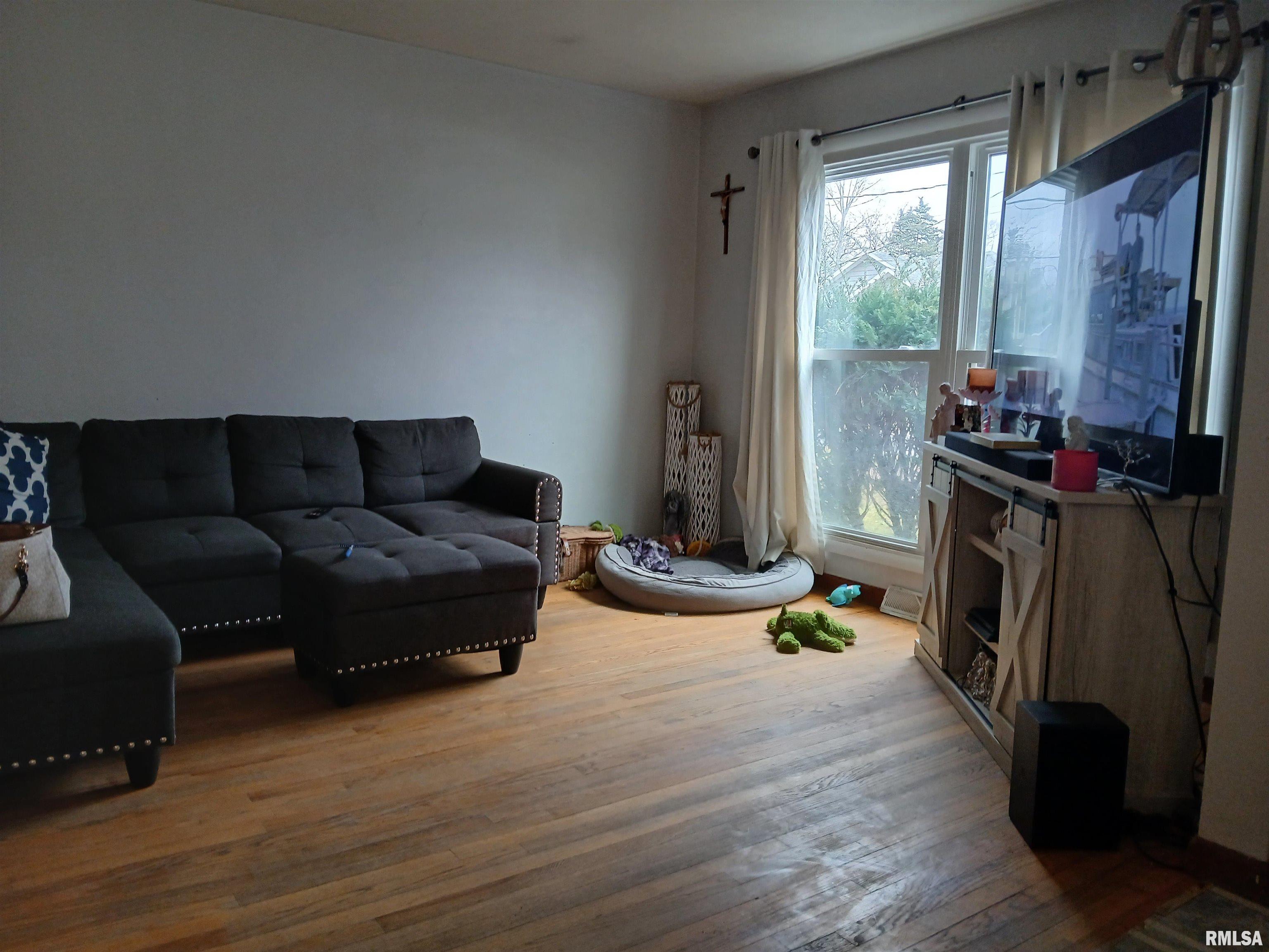 906-908 5th Avenue Silvis, IL 61282 - Photo 5 of 19