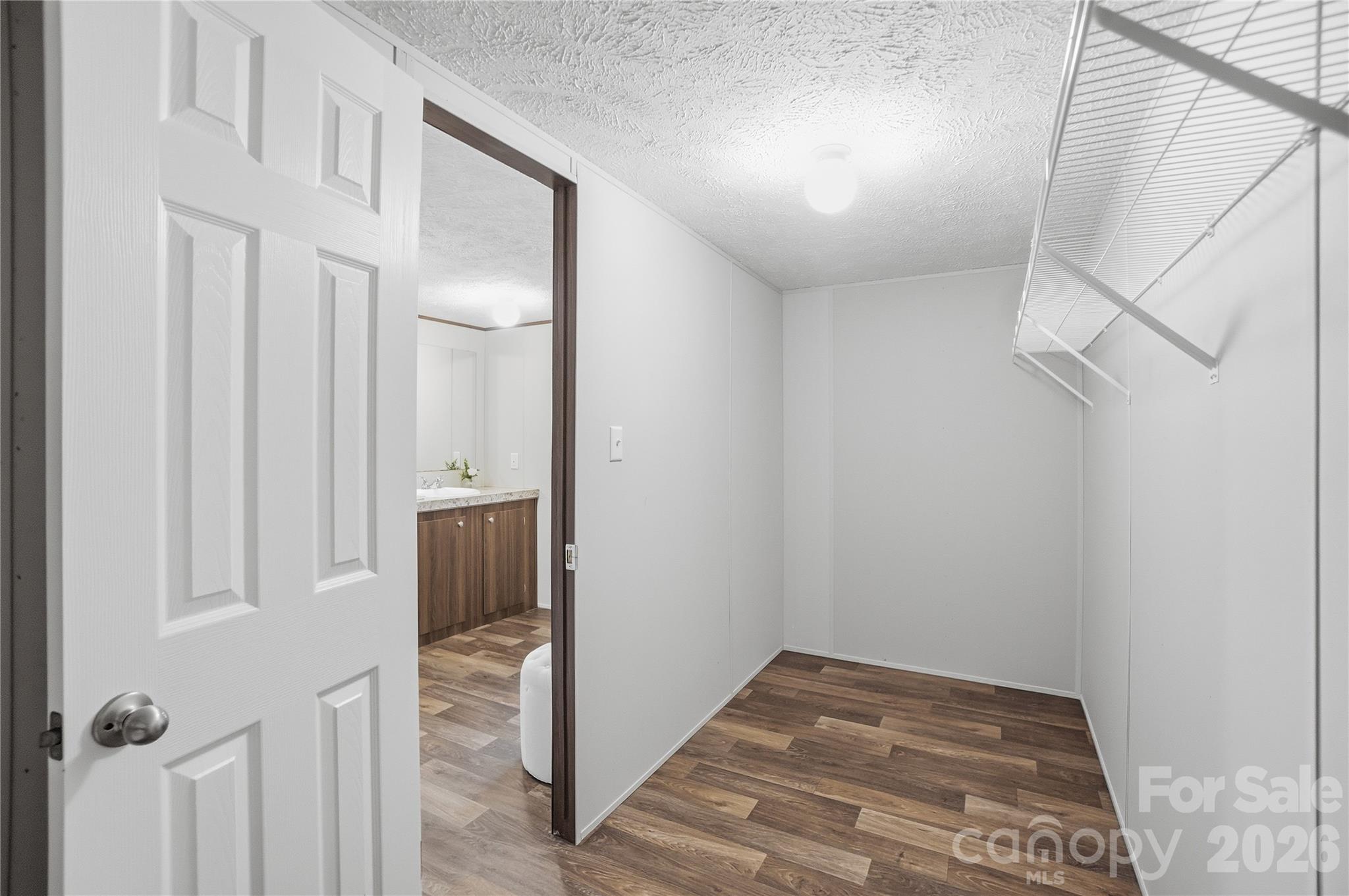 6094 Burnhurst Lane Denver, NC 28037 - Photo 26 of 42 a view of a hallway