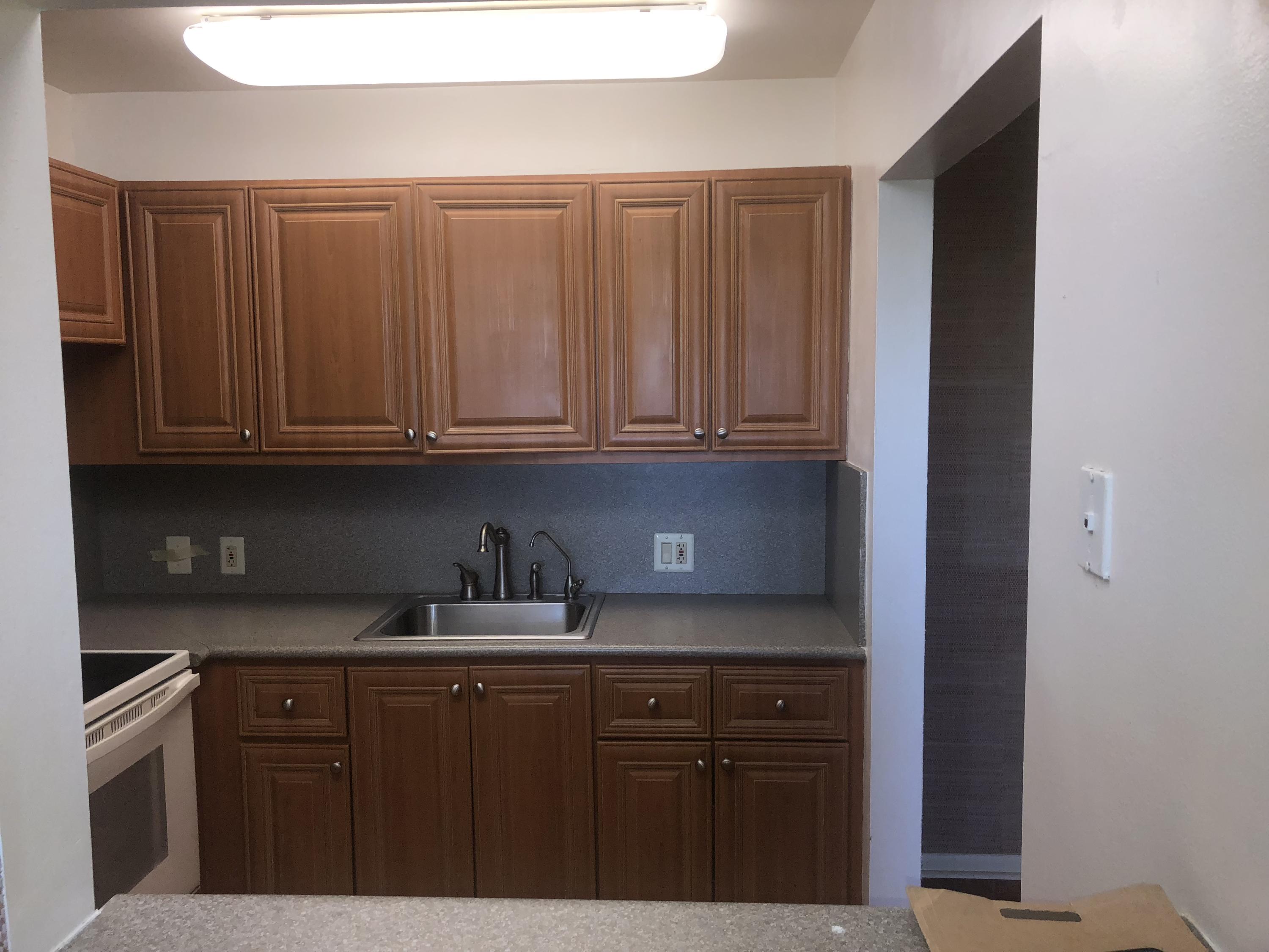 163 Preston F Boca Raton, FL 33434 - Photo 2 of 16 IMG_0007