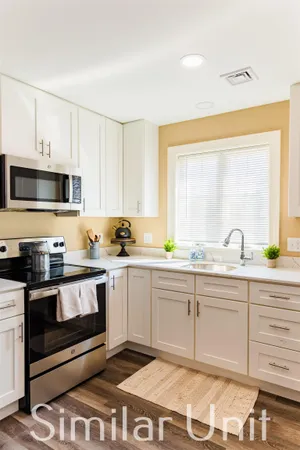 $2,730 | 5 Captiva Lane, Unit 5CL, Laconia, NH 03246