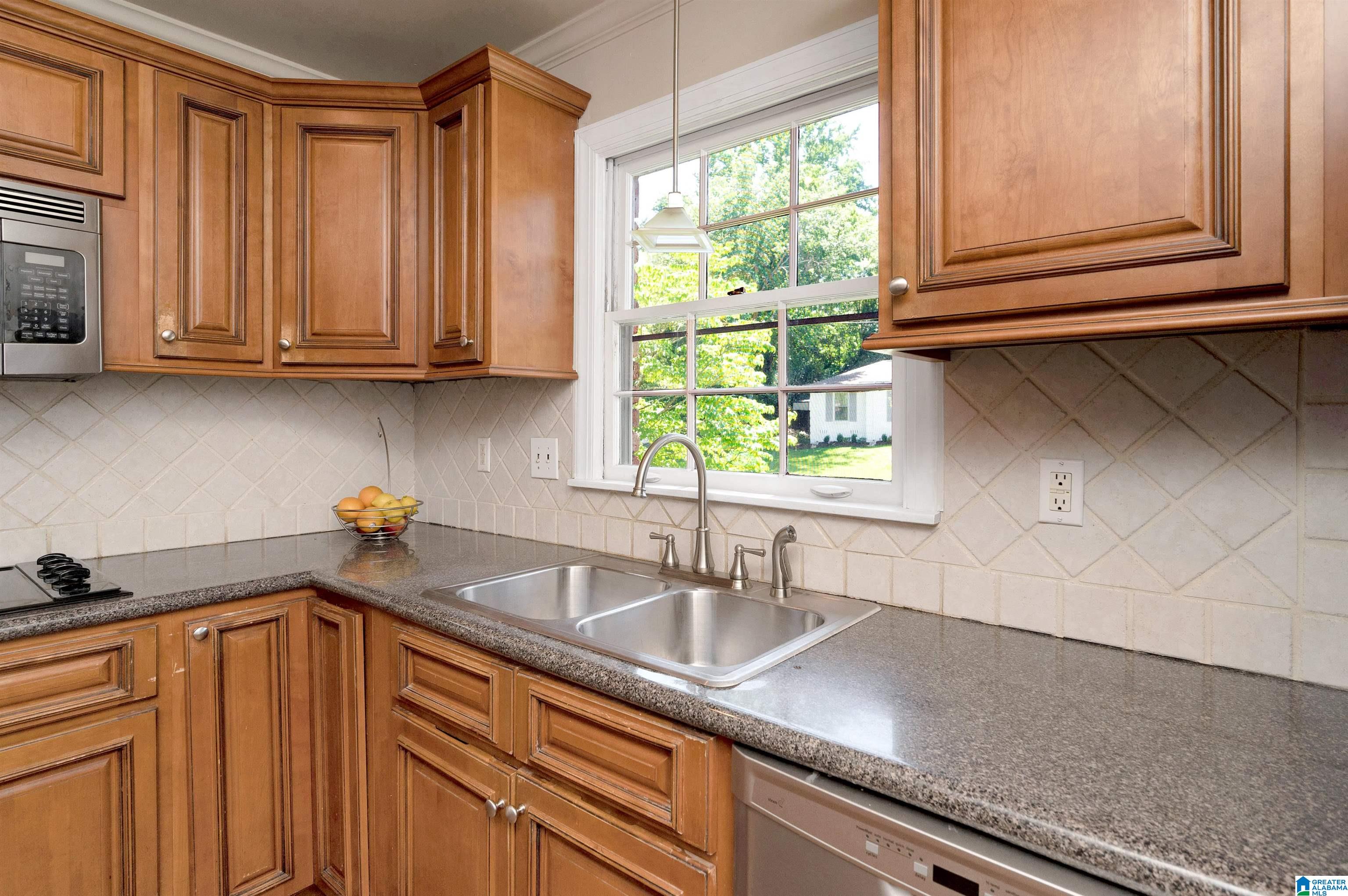 1816 Canyon Road Birmingham, AL 35216 - Photo 23 of 47