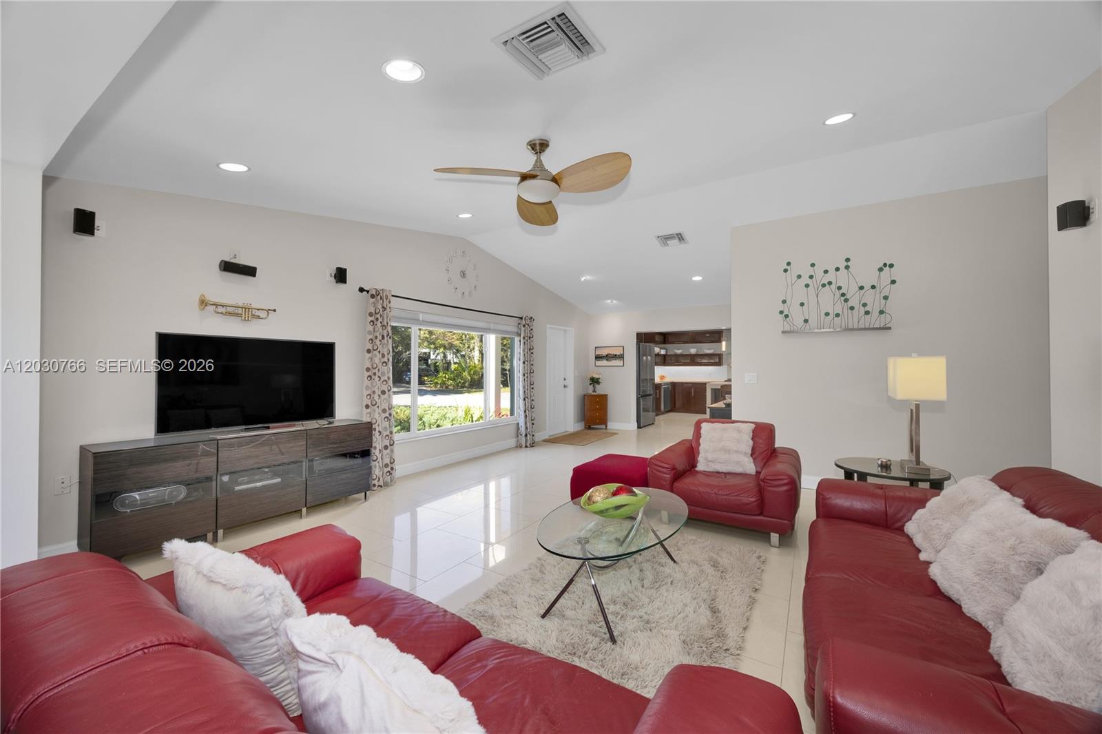11625 Southwest 70th Avenue Pinecrest, FL 33156 - Photo 7 of 30
