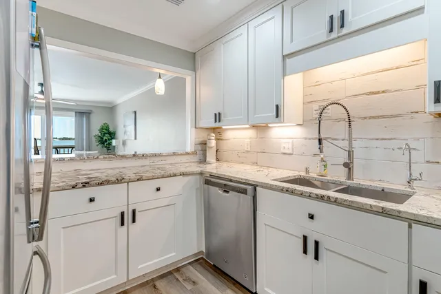 $385,000 | 1695 Highway 98, Unit 302, Mary Esther, FL 32569