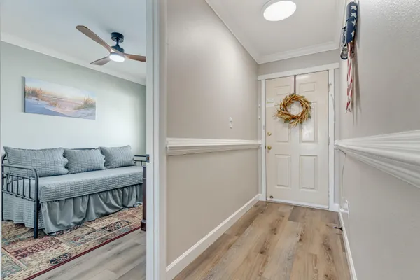 $385,000 | 1695 Highway 98, Unit 302, Mary Esther, FL 32569