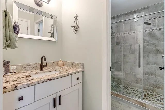 $385,000 | 1695 Highway 98, Unit 302, Mary Esther, FL 32569