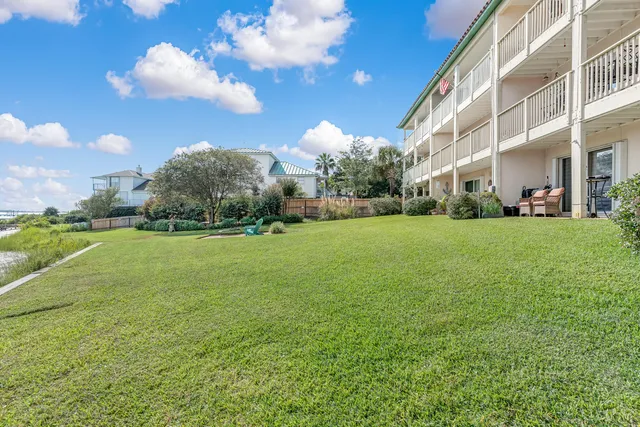 $385,000 | 1695 Highway 98, Unit 302, Mary Esther, FL 32569