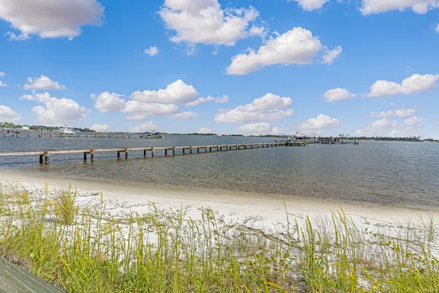 $385,000 | 1695 Highway 98, Unit 302, Mary Esther, FL 32569