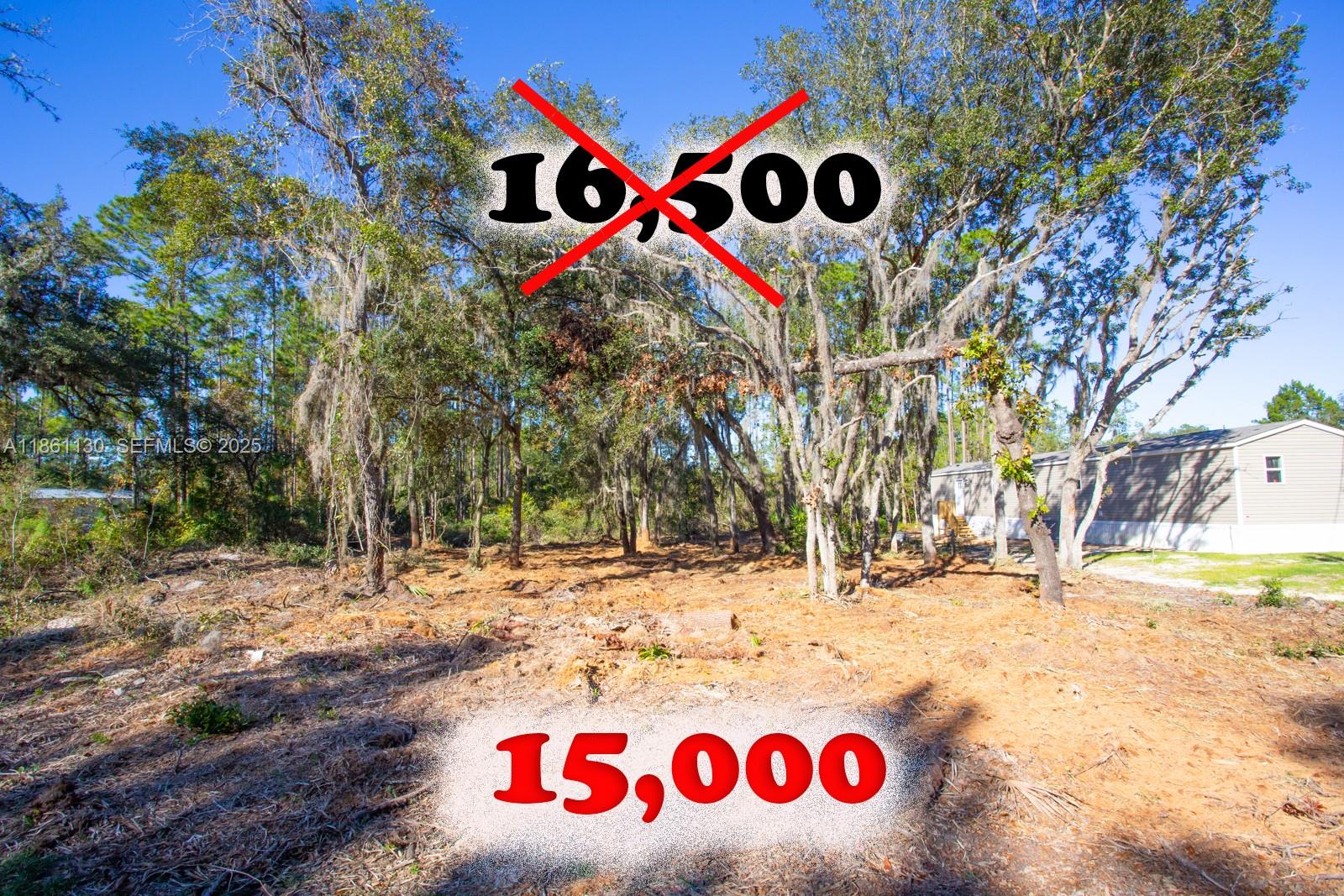 128 Osborne Street Interlachen, FL 32148 - Photo 1 of 14 a sign that is on the side of the road