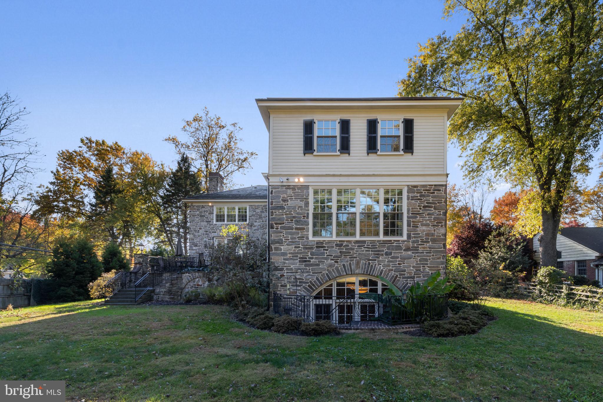 1911 Stone Ridge Lane Villanova, PA 19085 - Photo 27 of 28 Exterior
