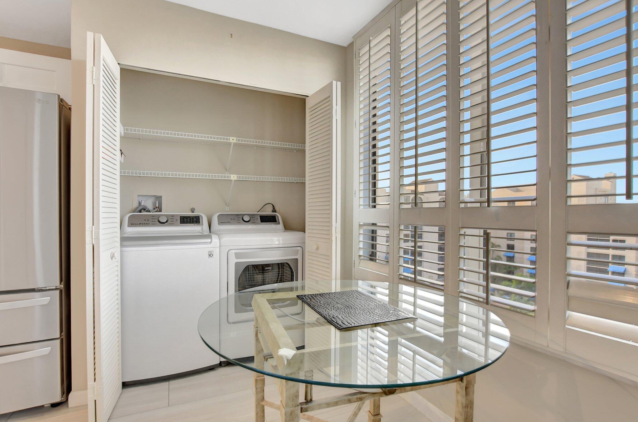 7170 Promenade Drive, Unit 702 Boca Raton, FL 33433 - Photo 18 of 45 kitchen