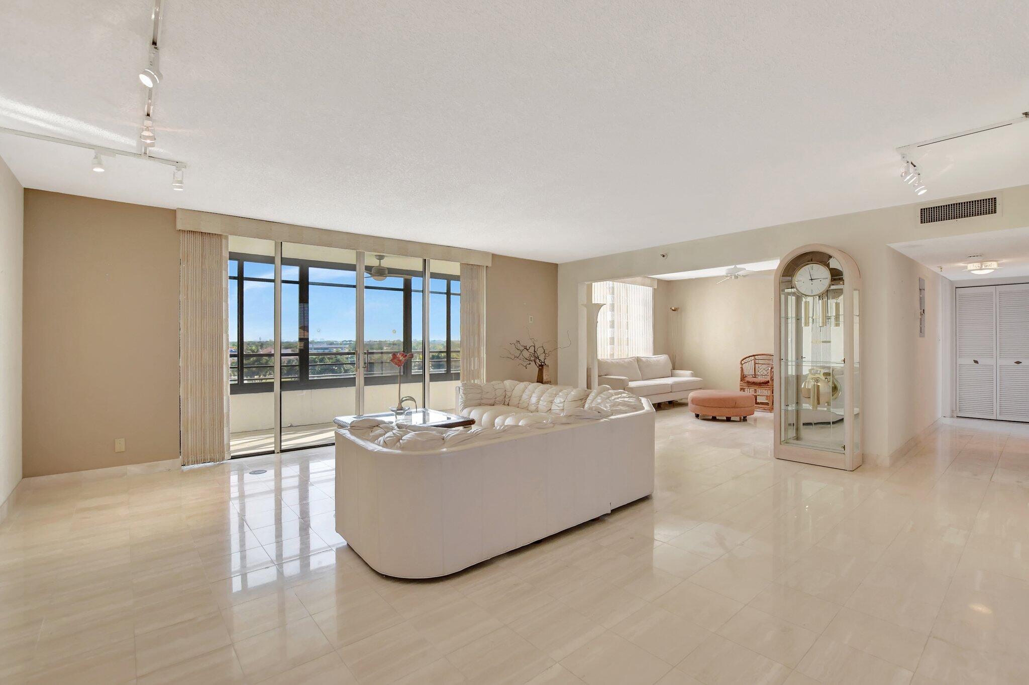 7170 Promenade Drive, Unit 702 Boca Raton, FL 33433 - Photo 10 of 45 living room