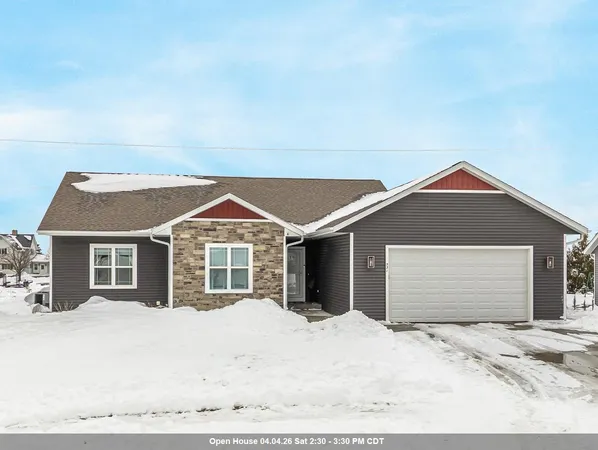 $525,000 | 531 Silver Fox Drive South, Kewaskum, WI 53040