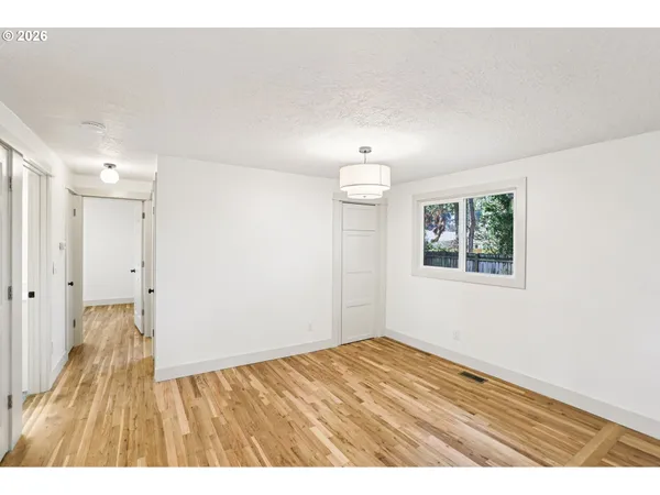 $473,400 | 18655 Southeast Yamhill Circle, Portland, OR 97233