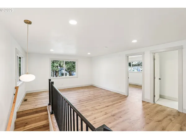 $473,400 | 18655 Southeast Yamhill Circle, Portland, OR 97233