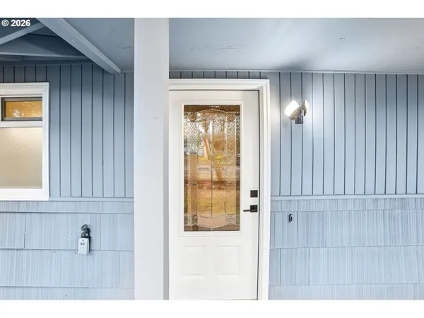 $473,400 | 18655 Southeast Yamhill Circle, Portland, OR 97233