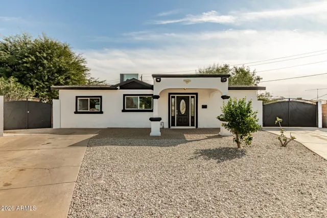 $390,000 | 7715 West Crittenden Lane, Phoenix, AZ 85033