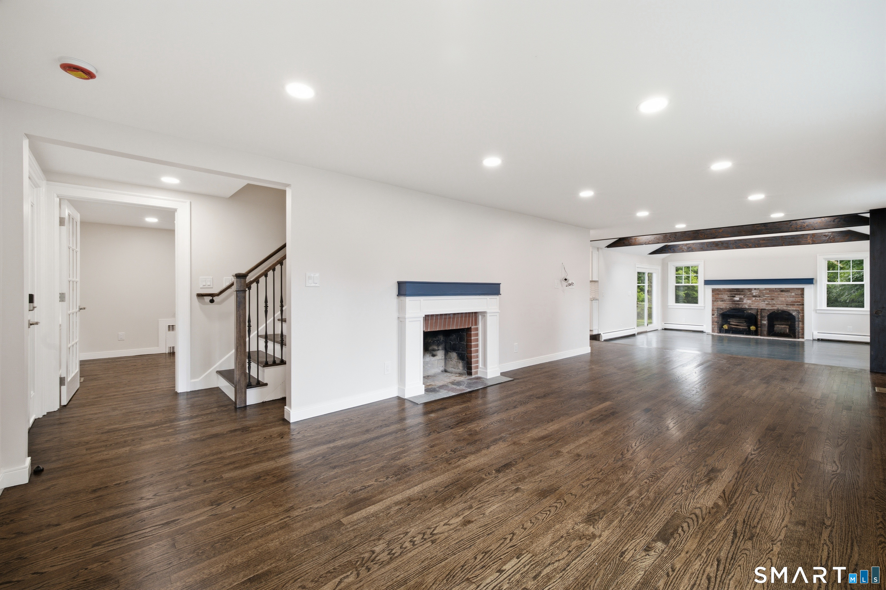920 Mountain Road Bloomfield, CT 06002 - Photo 6 of 32