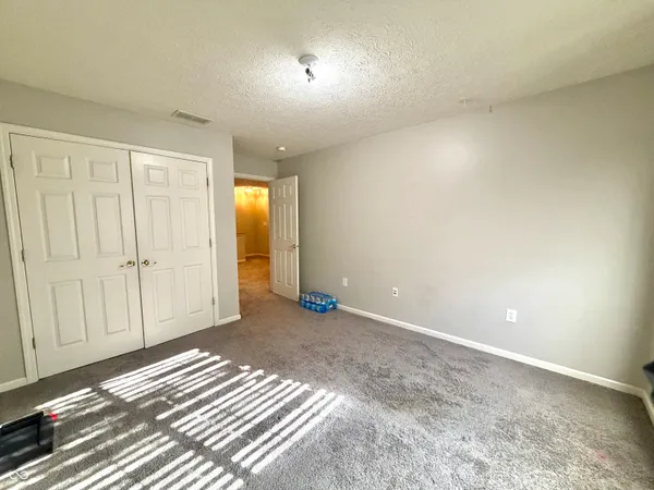 $189,950 | 8043 Harbor Walk Lane, Indianapolis, IN 46237