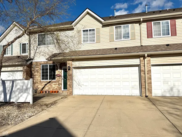 $189,950 | 8043 Harbor Walk Lane, Indianapolis, IN 46237