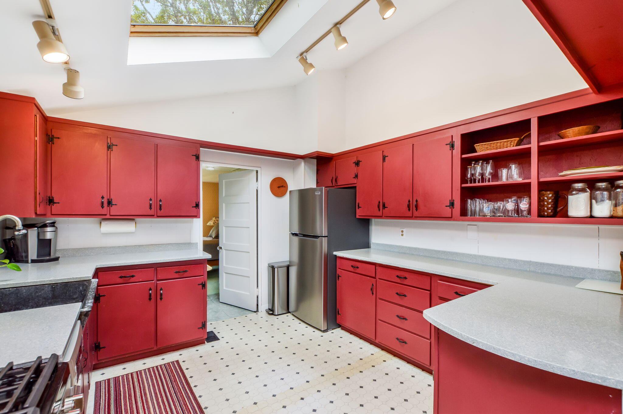 61 Bay Road North Falmouth, MA 02556 - Photo 20 of 45 39-web-or-mls-DSC_0722