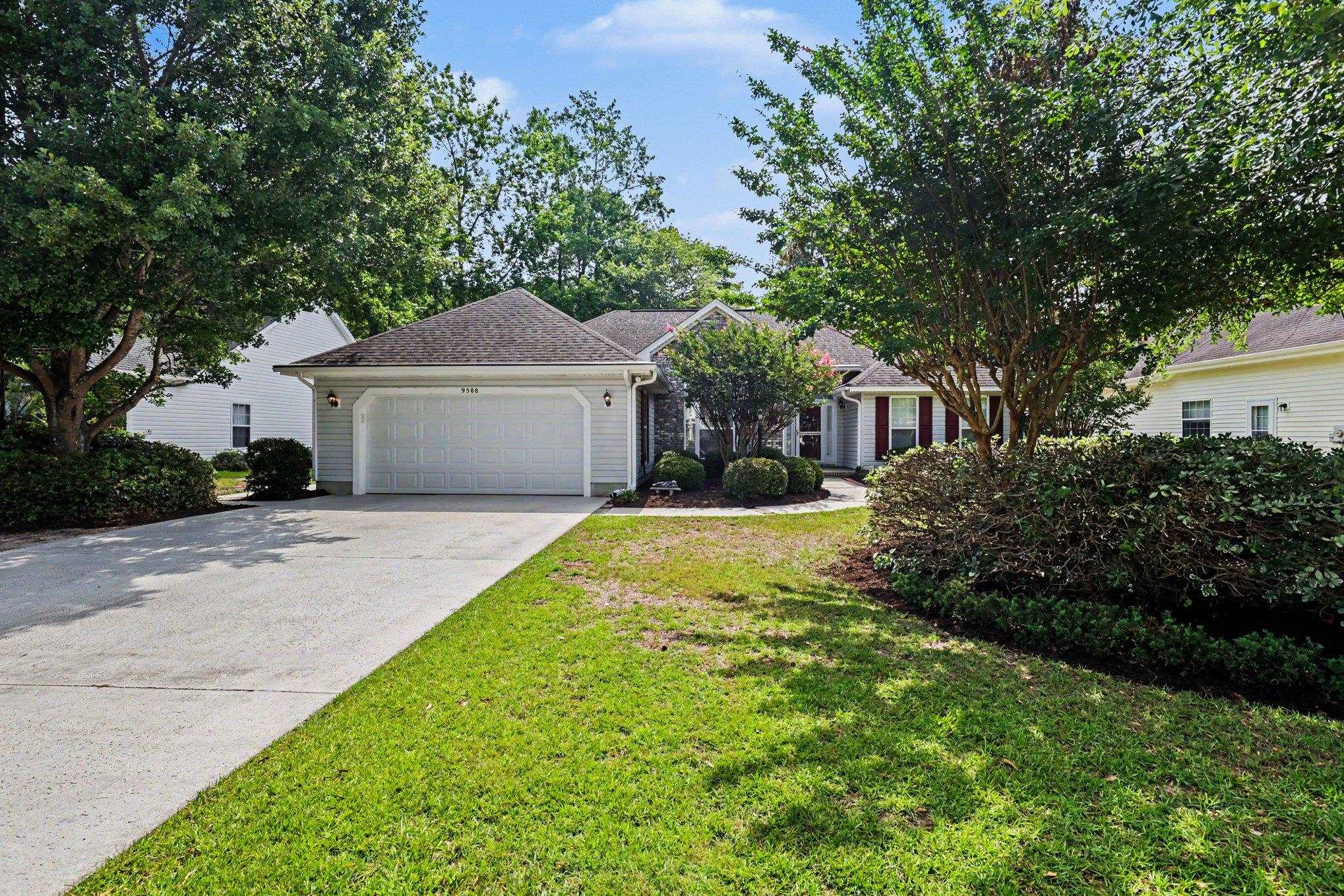 9588 Indigo Creek Boulevard Murrells Inlet, SC 29576 - Photo 2 of 37