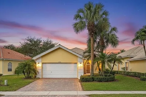 $635,000 | 8764 Oldham Way, Palm Beach Gardens, FL 33412
