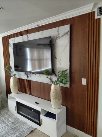 $2,150 | 14915 Southwest 104th Street, Unit 2024, Miami, FL 33196