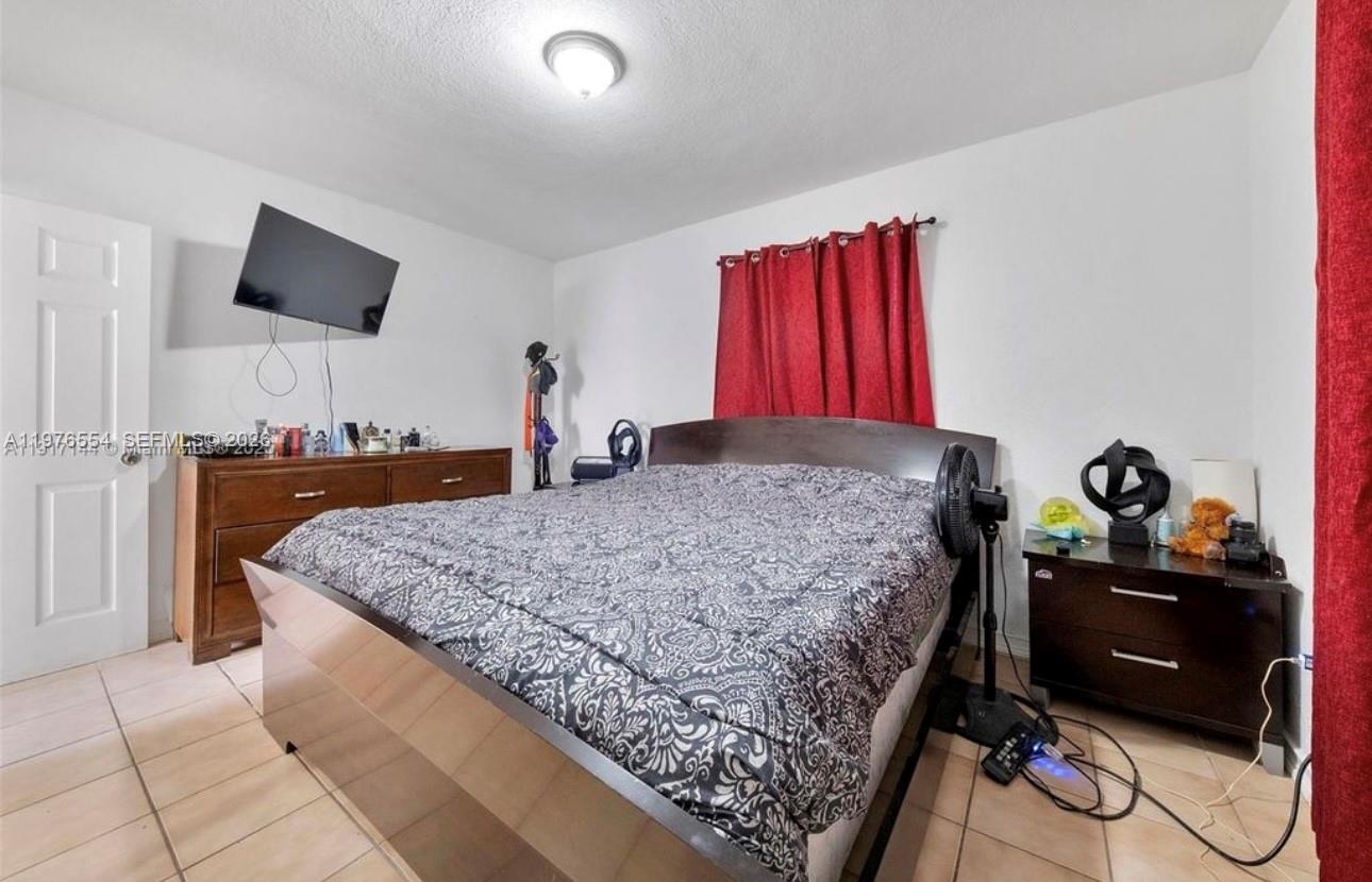 5300 Southwest 6th Street Miami, FL 33134 - Photo 16 of 20 Photo 16