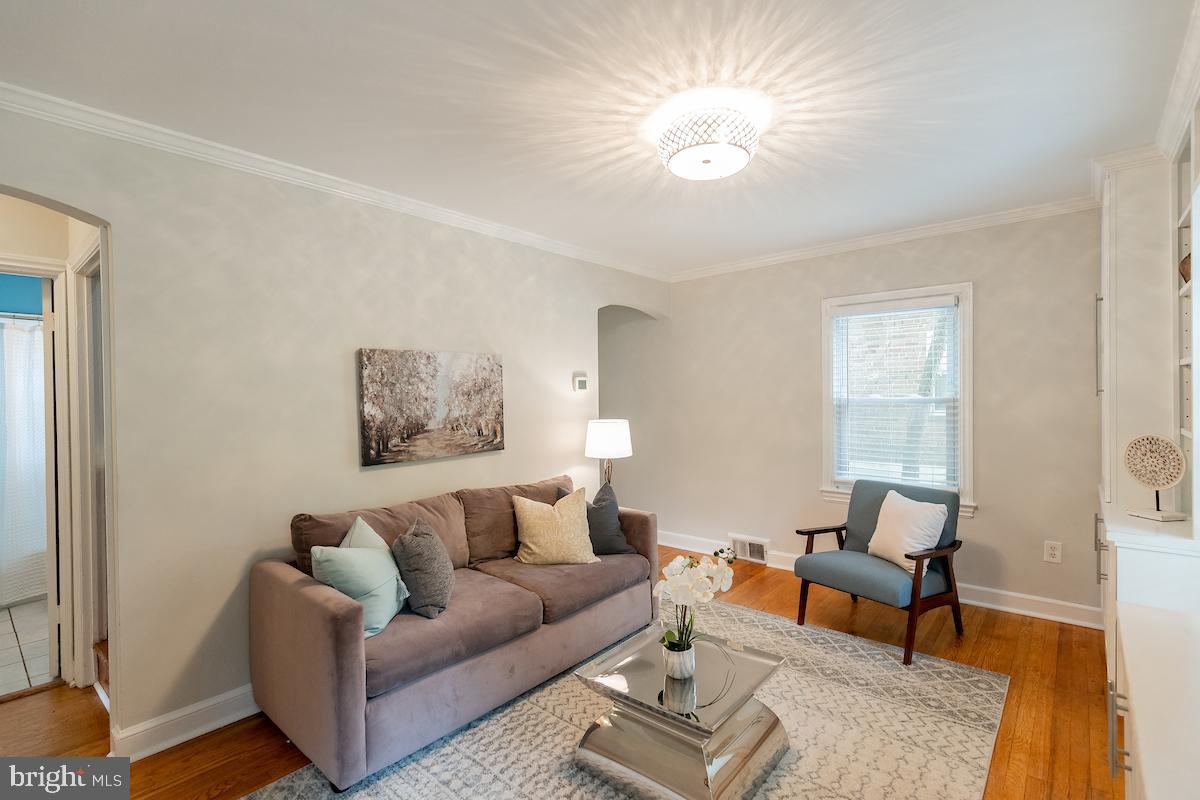3115 Jennings Road Kensington, MD 20895 - Photo 2 of 49 Gallery Image 2