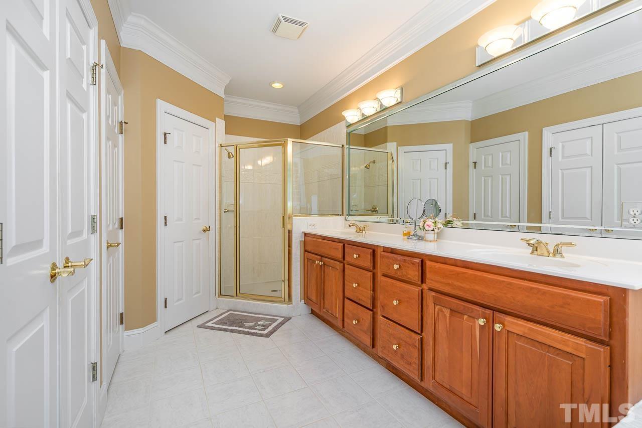 7104 Trenton Ridge Court Raleigh, NC 27613 - Photo 21 of 43