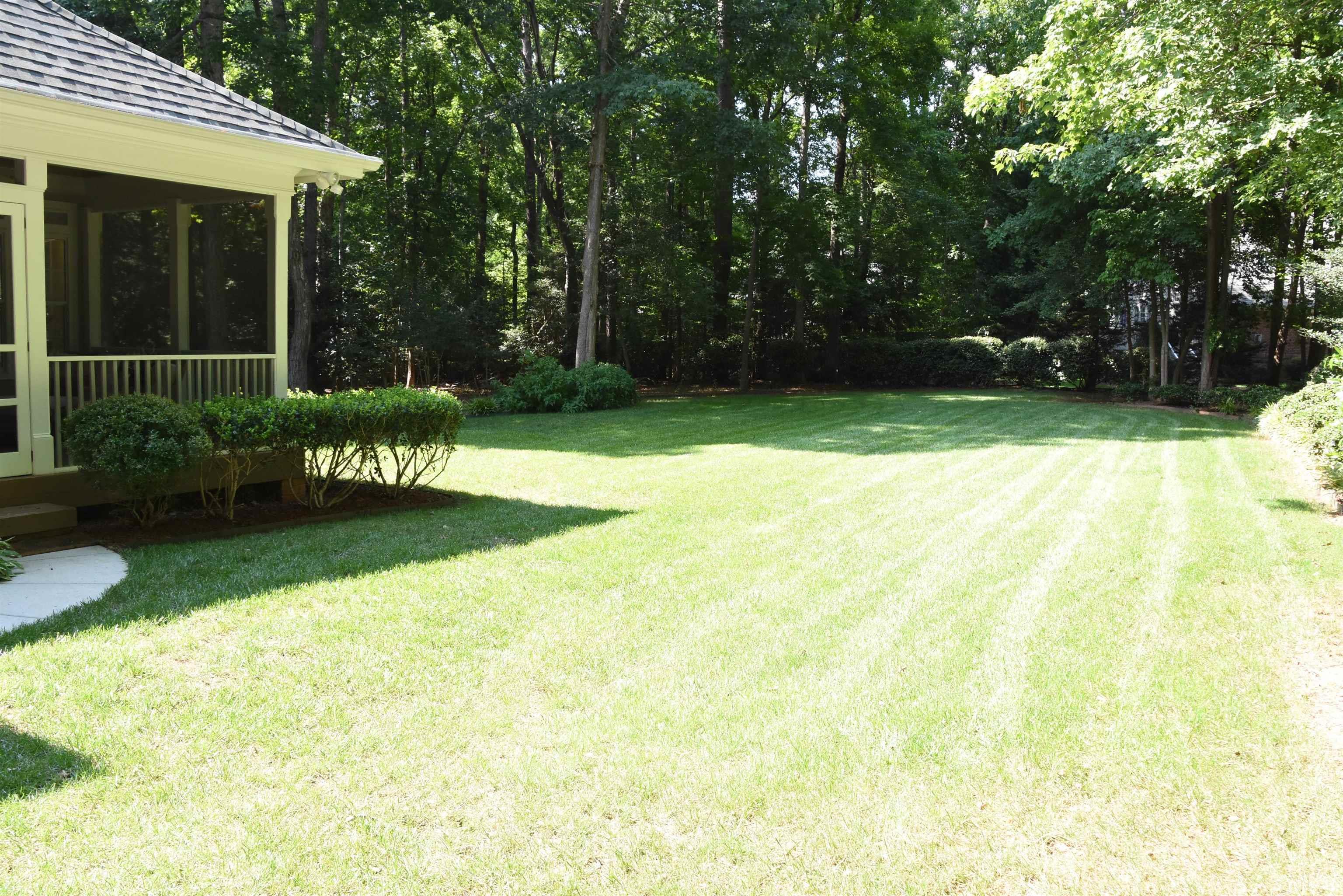 7104 Trenton Ridge Court Raleigh, NC 27613 - Photo 5 of 43