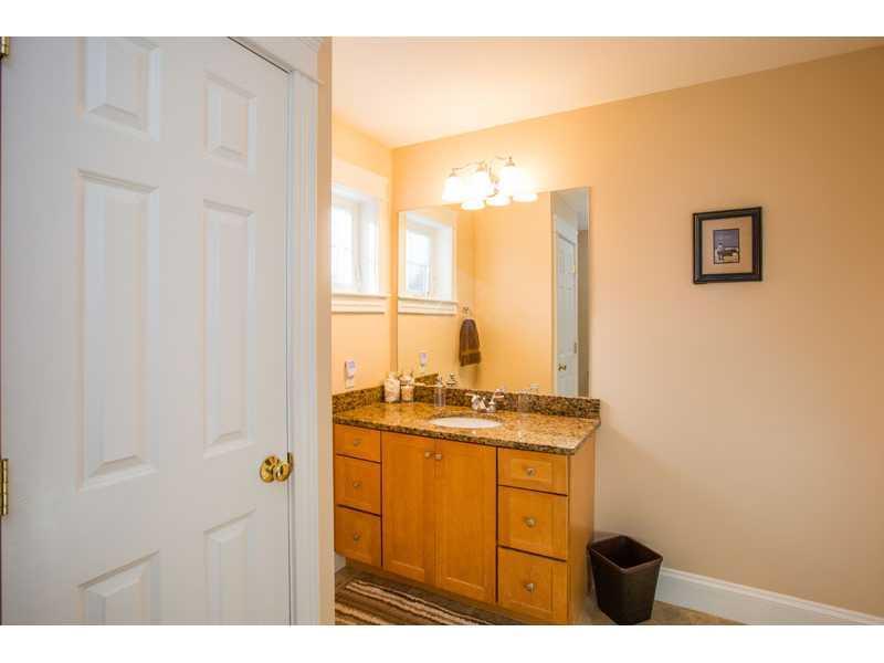 119 Ridge Road, Unit 119 Portland, ME 04103 - Photo 19 of 29 Bathroom.