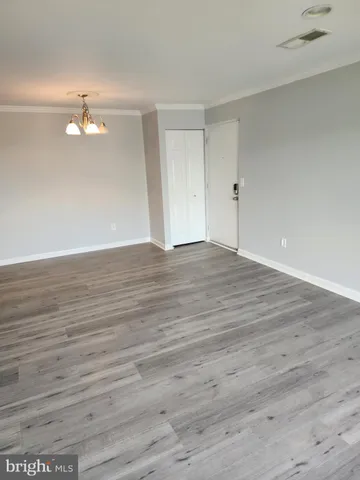 $1,850 | 14805 Rydell Road, Unit 303, Centreville, VA 20121