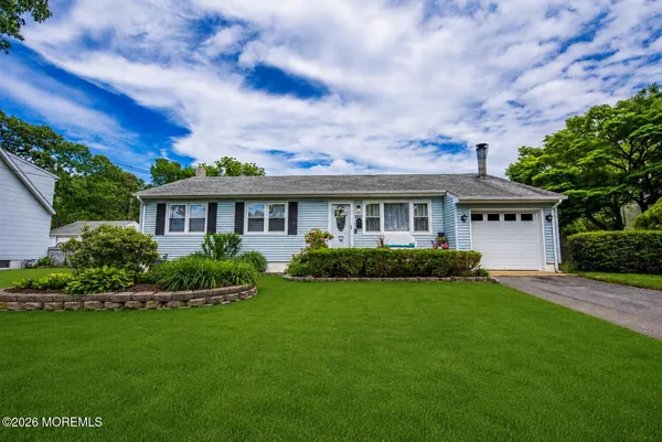 $575,000 | 133 Poplar Way, Brick, NJ 08724