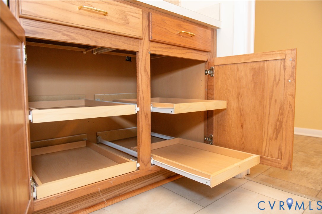 2956 Hathaway Road, Unit U809 Richmond, VA 23225 - Photo 7 of 35