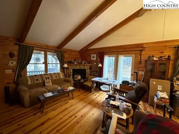 $250,350 | 133 Summerset Drive, Independence, VA 24348