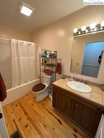 $250,350 | 133 Summerset Drive, Independence, VA 24348