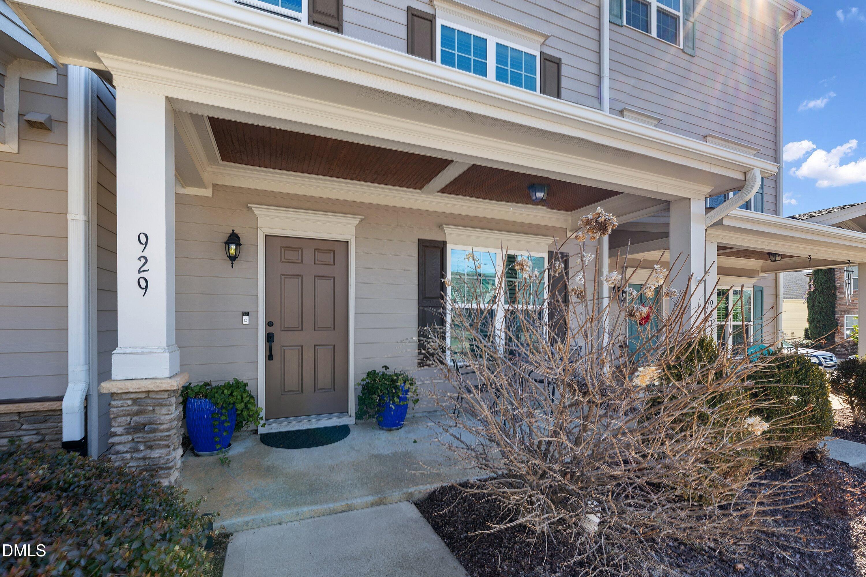 929 Shoofly Path Apex, NC 27502 - Photo 4 of 49 04-929 Shoofly _7987