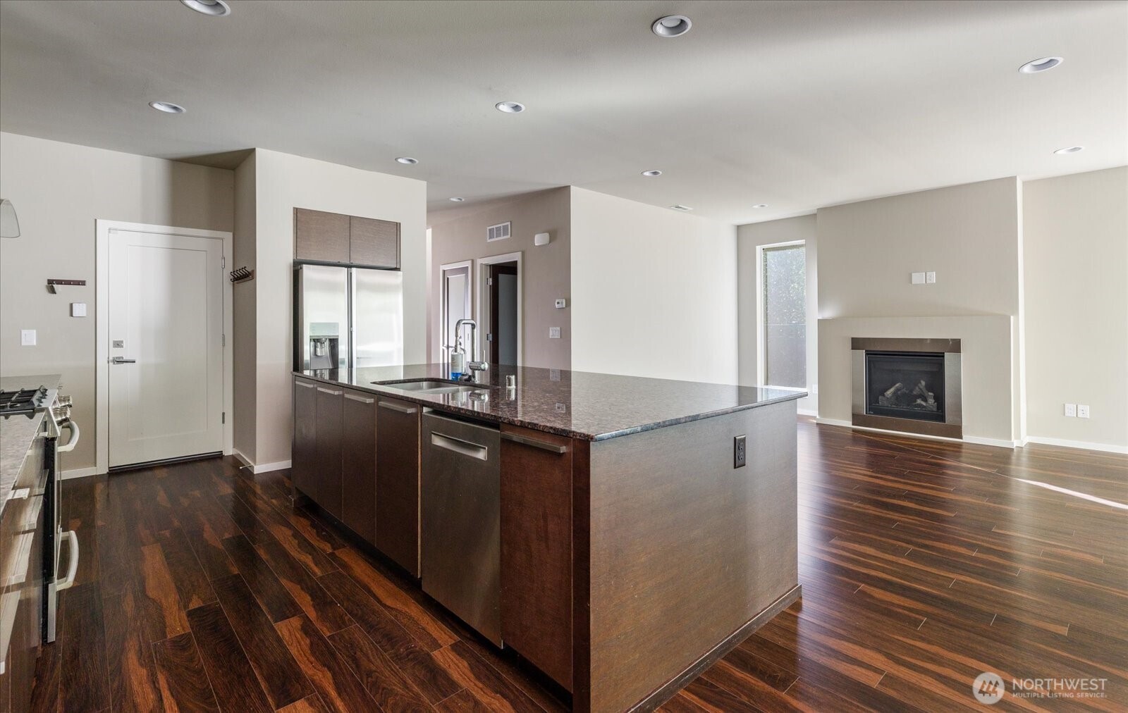 3701 170th Place Southeast Bothell, WA 98012 - Photo 14 of 37