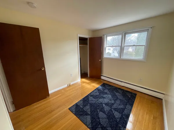 $3,000 | 10 Larry Lane, Portsmouth, NH 03801